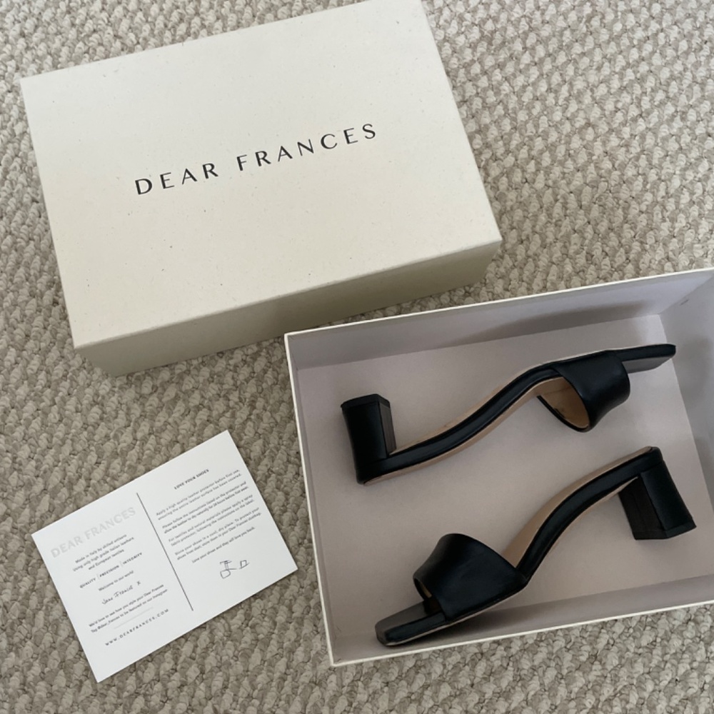 Dear Frances | Chaise Mules | Black